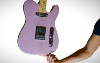 Burls Art Builds World’s Lightest Guitar From Foam