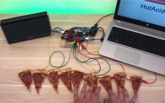 This Guy Just Made a Midi Keyboard Out of Pizza