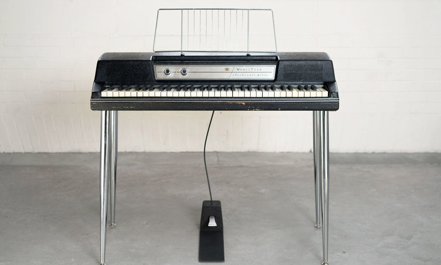wurlitzer electric piano
