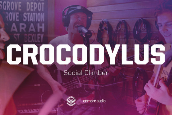 Crocodylus, Social Climber